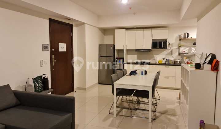 Apartment 2+1 BR Fully Furnished Kensington Summarecon Kelapa Gading, North Jakarta