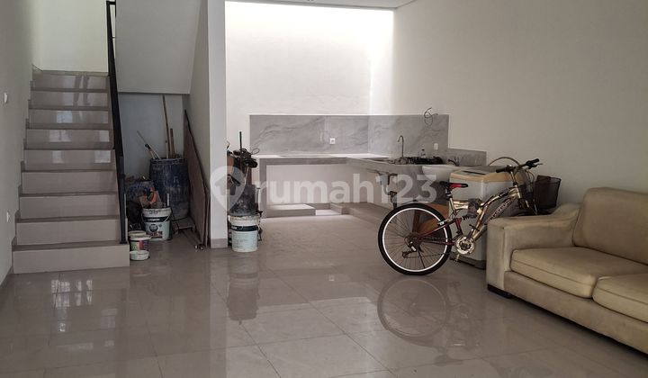 For Sale Cheap House 5X18 Newly Built in Kelapa Molek Kelapa Gading