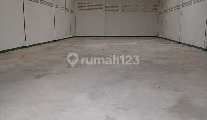 FOR RENT CLEAN TIDY WAREHOUSE Kav DPR Cipondoh FOR RENT CLEAN TIDY WAREHOUSE Kav DPR Cipondoh