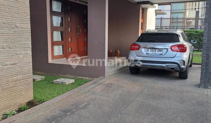 Rumah Mewah SHM Posisi Hook Area Dekat ITB  Unpad Tubagus Ismail 