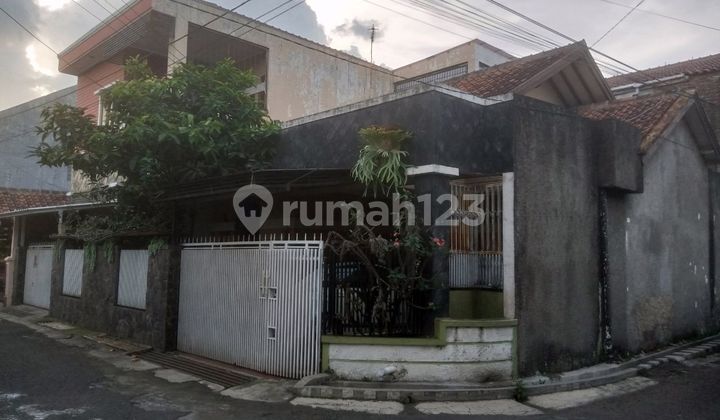 Quick Sale House in Margahayu Area, Strategic Location in Bandung City