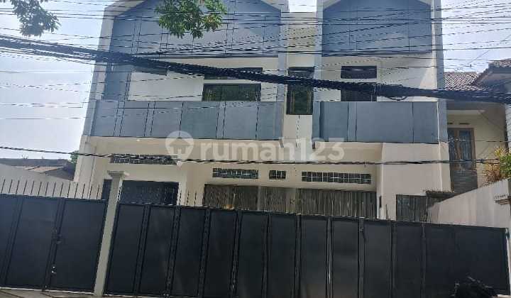 Dijual Rumah Cigadung Raya Cocok Untuk Usaha Kantor Atau Tempat Tinggal Daerah Cigadung Raya