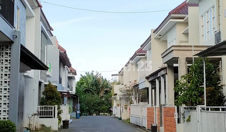 Rumah 2 Lantai Cluster Dekat Ugm Uii Jalan Kaliurang 2