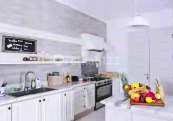 Luxury House Near UGM UII Exclusive Environment Jalan Kaliurang 2