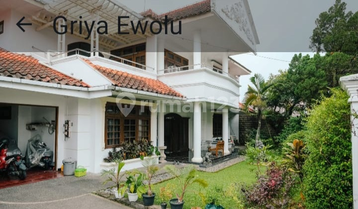 Rumah Mewah Dekat UGM Ringroad Fasum Jalan Kaliurang Rumah Mewah Dekat UGM Ringroad Fasum Jalan Kaliurang