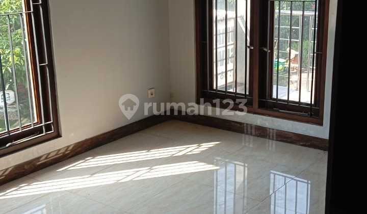 Rumah 2 Lantai Dekat Progo SCH Palagan Gito Gati Jalan Magelang 2