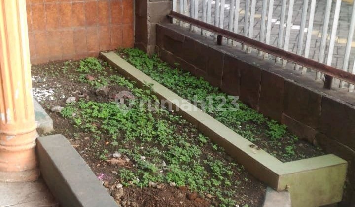 One-Story Majapahit Banteng City House, Strategic Location with Toll Road and Supermarket. 2