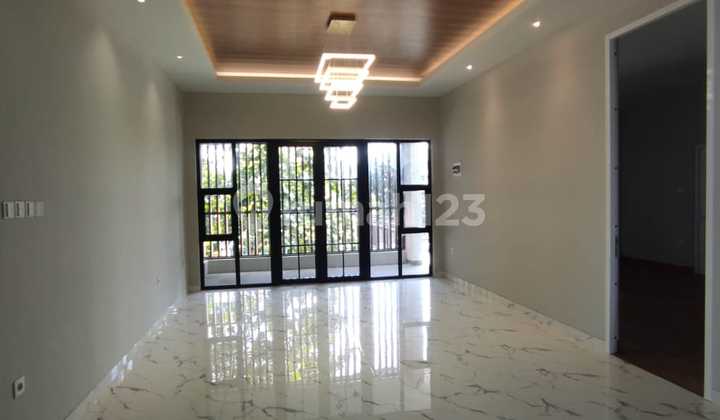 Dijual Rumah Tinggal Di Kompleks Azalea, Panakkukang 2