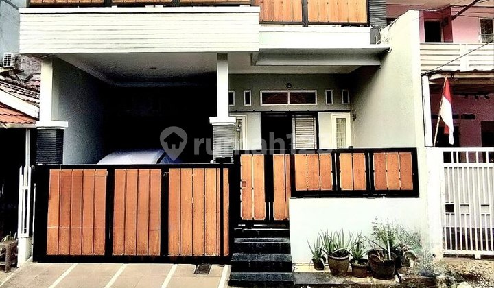 Rumah Siap Huni Rapi Lokasi Strategis Di Galaxy Bekasi