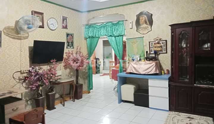 HOUSE FOR SALE IN CIPONDOH MAKMUR 2