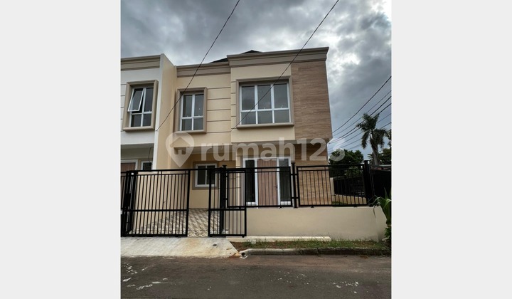 Dijual Rumah (Brand New) Gading Serpong Sektor Hook 1
