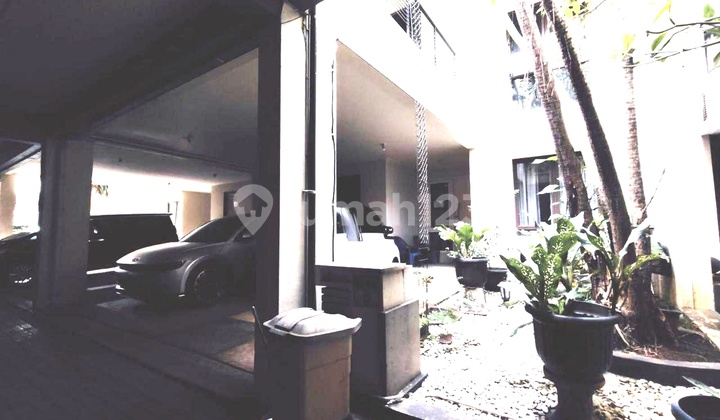 BSD Foresta Primavera Double Decker Resort Vibes House