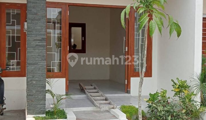 Disewakan Rumah Bagus Diperumahan Colomadu 2