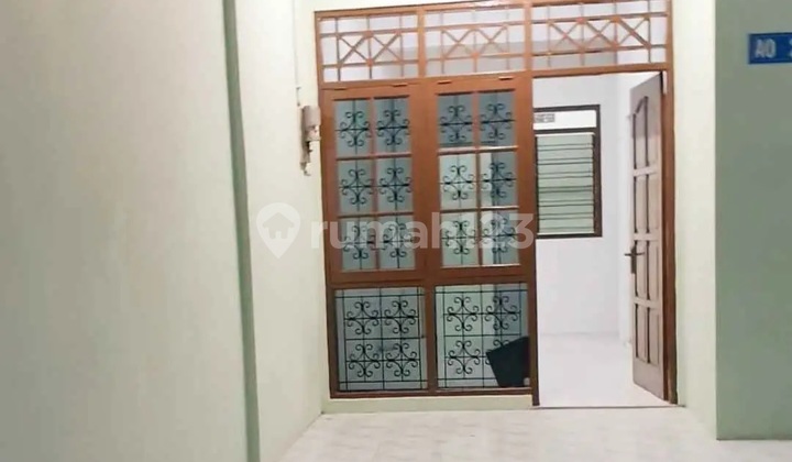 Comfortable House in Grogol, Walking Distance to Mall – Move-in Ready, Newly Renovated 2