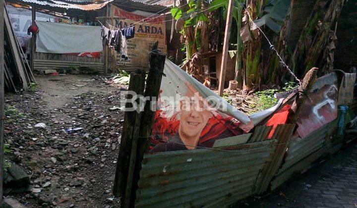 TANAH DI GABUDAN PASAR KLIWON 1