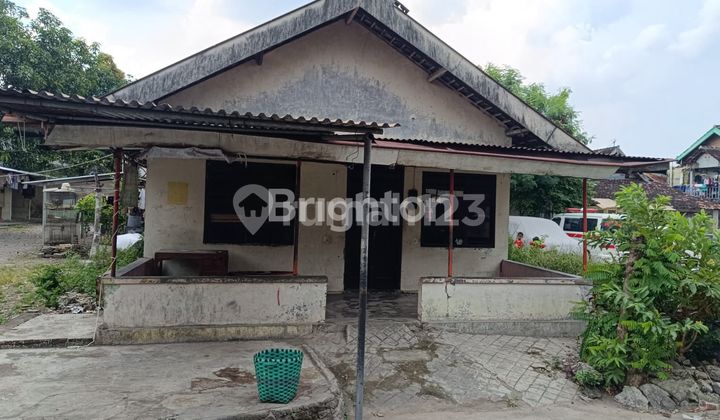 Di Jual Rumah hitung tanah di Pasar Kliwon Solo