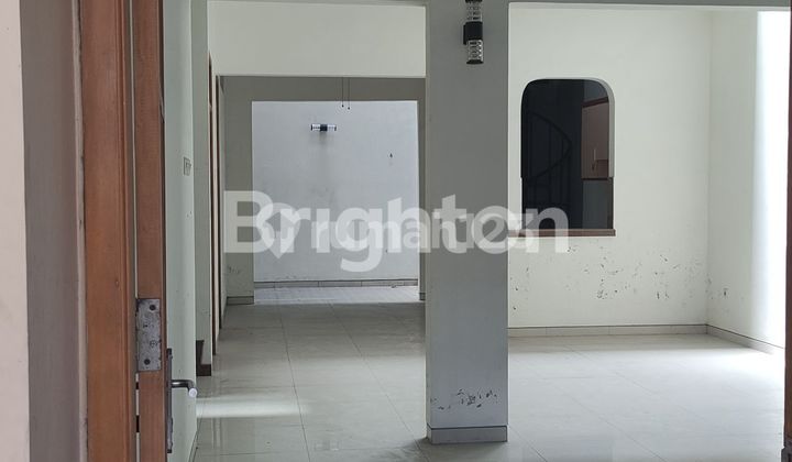 3-STORY NEW HOUSE IN PASAR KLIWON 2