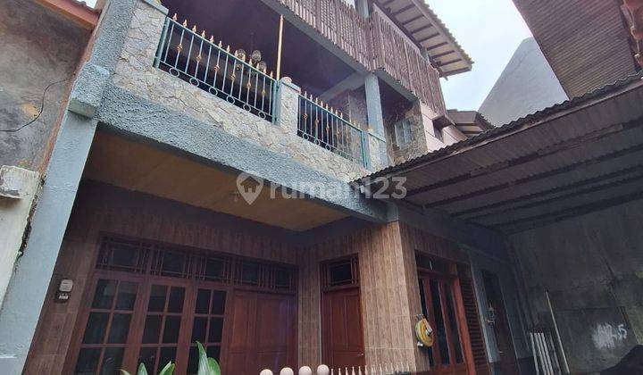 Dijual rumah 3 lantai Di Gunung Rahayu Cimahi Utara 1