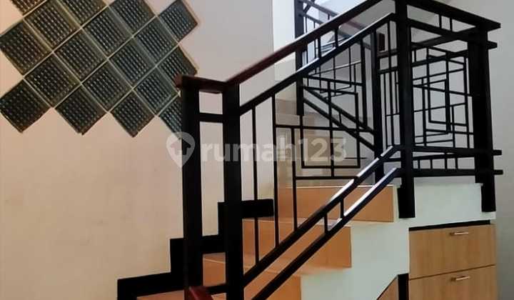 FOR SALE: AFFORDABLE LUXURY HOUSE IN SANTOSA ASIH COMPOUND 2
