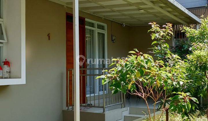 TURUN HARGA!!! Dijual Rumah 2 Lantai Di Isola Sukasari Bandung 2