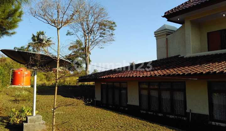 Selling Cheap Villa Located in Ciater Highland Resort Complex