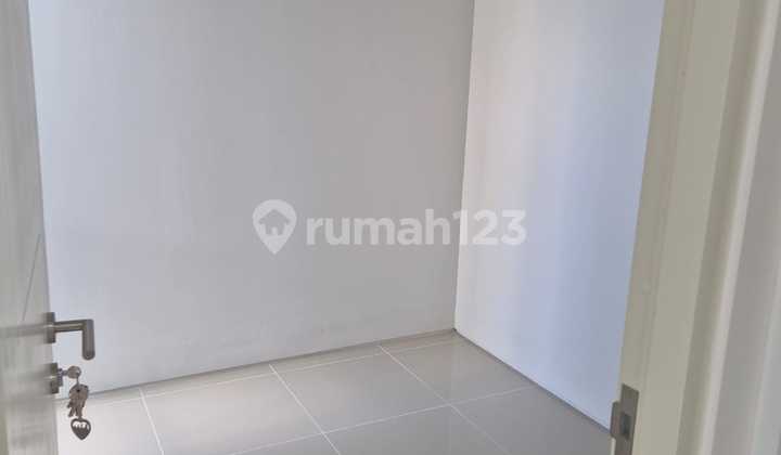 Rumah, 2 Lantai Amesta Living 2 Lantai Minimalis Siap Huni 2