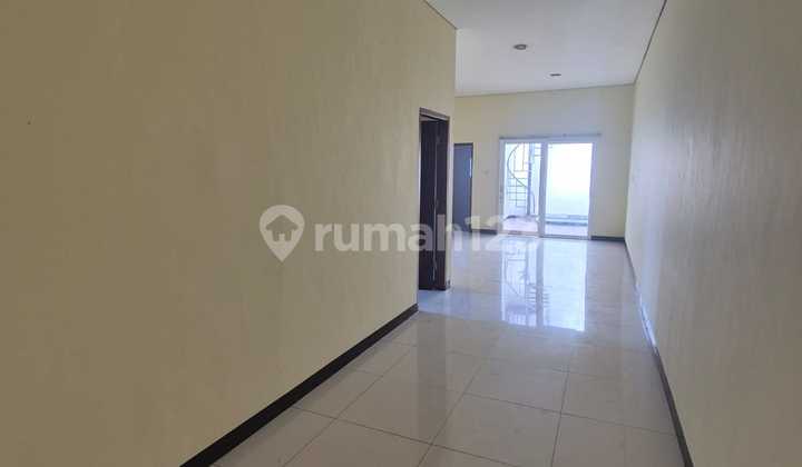 Rumah Minimalis Tengah Kota Bandung 2