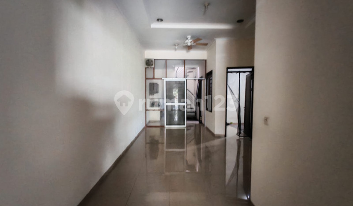 Comfortable Ready-to-Occupy House in Mekarwangi, a Calm and Safe Cluster Comfortable Ready-to-Occupy House in Mekarwangi, a Calm and Safe Cluster