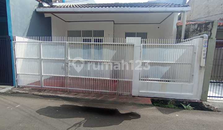 Di Jual Rumah Komplek Pondok Kelapa Jakarta Timur