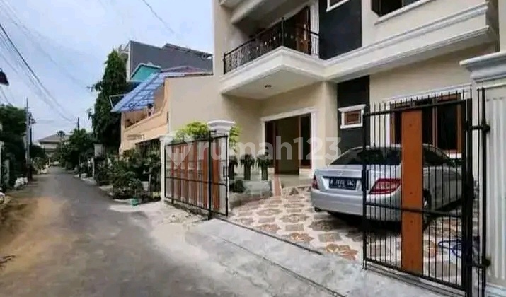 For Sale: Rawamangun Housing, East Jakarta For Sale: Rawamangun Housing, East Jakarta