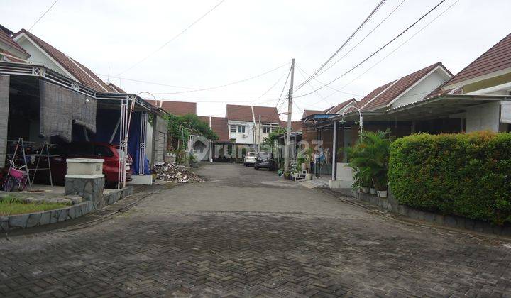 Dijual Via Lelang Rumah di Suci Manyar Gresik 2