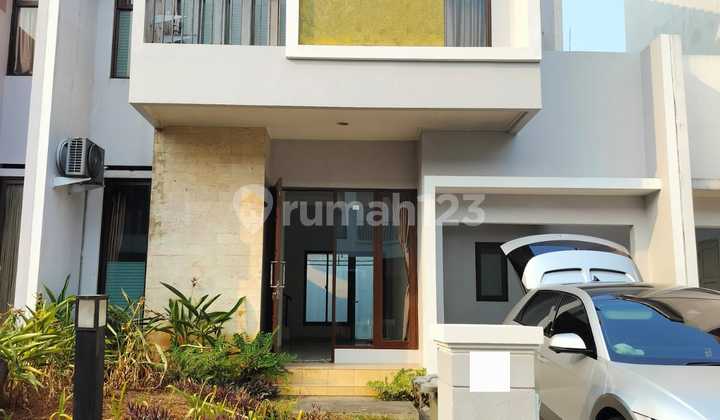 Disewakan Murah Rumah Luas di Cluster Newton