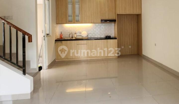 For Rent: House in Thomson Gading Serpong Cluster 2