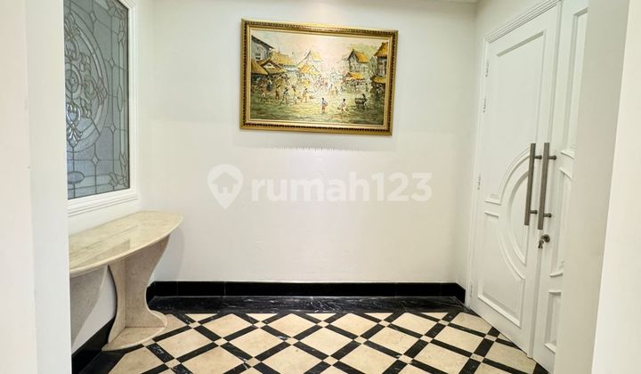 Dijual Rumah di Taman Kedoya Baru Residence Full Renov Semi Furnish 2