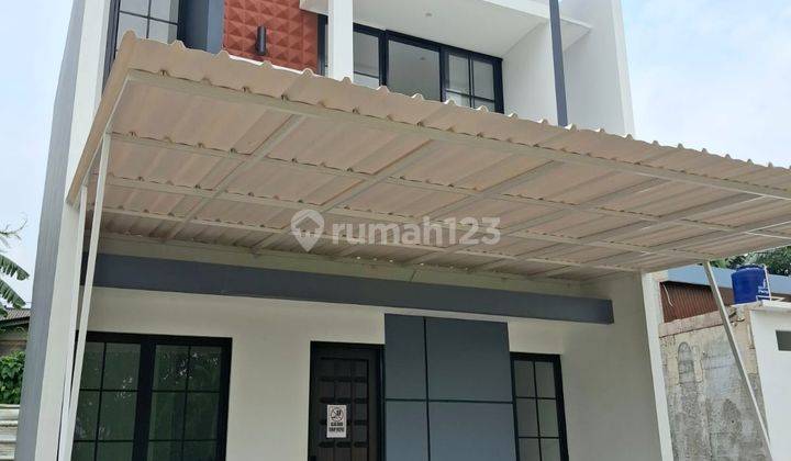 Rumah 2 Lantai Dijakarta Timur 1