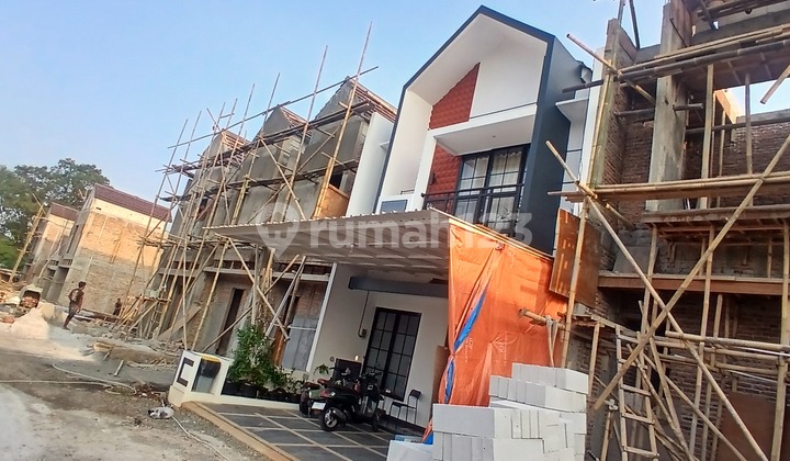 Dinual Rumah Siap Bangun Shm Dijakarta Timur Rumah Bagus SHM di Lubang Buaya