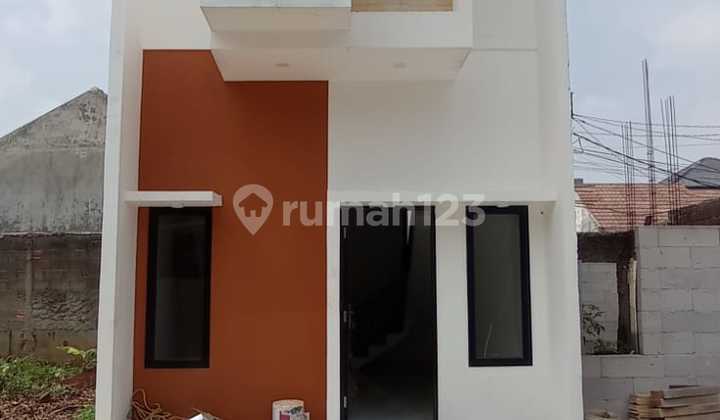 2-Story House Near Kampung Rambutan, Good SHM House 2-Story House Near Kampung Rambutan, Good SHM House
