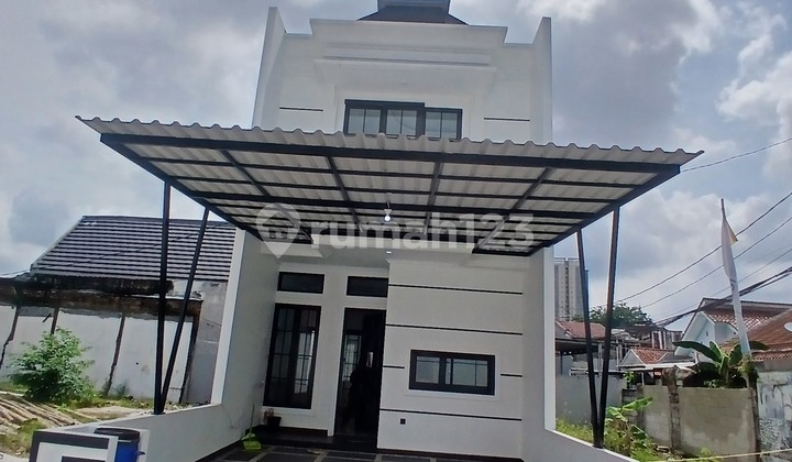 Dijual Rumah Cluster 2 Lantai SHM di Bambu Apus Jakarta Timur