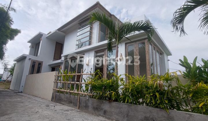 For sale Canggu villa near the beach