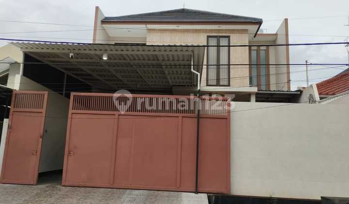 Rumah 2 Lantai Kertajaya Indah, Siap Huni Rumah 2 Lantai Kertajaya Indah, Siap Huni