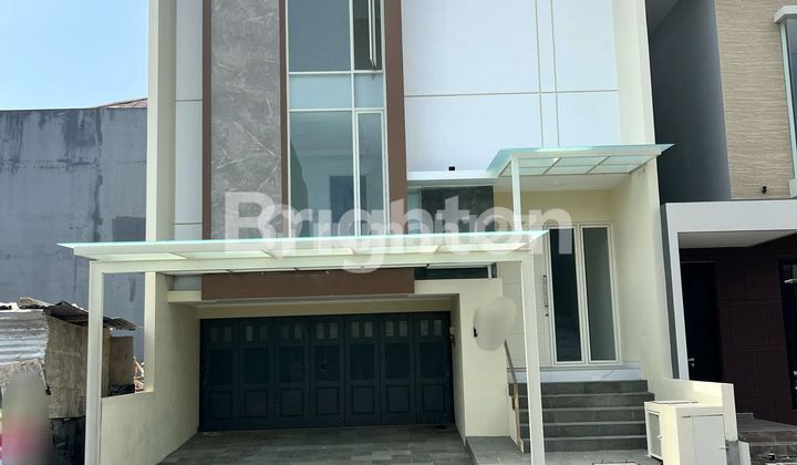 RUMAH GRAND ISLAND SUVADIVA MEWAH DEKAT DENGAN PCM DAN ITS