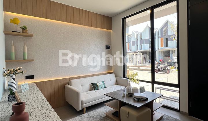 Rumah Nyaman di Area Premium OERR Surabaya Timur 2