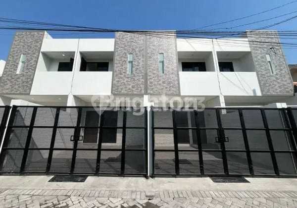 Rumah Baru Gress 2 Lantai Dekat Kenjeran