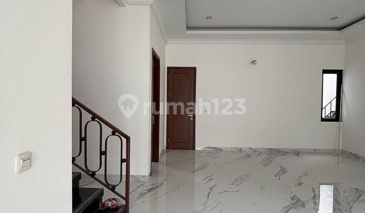 Rumah Bagus SHM BARU BSD The Icon Tangerang