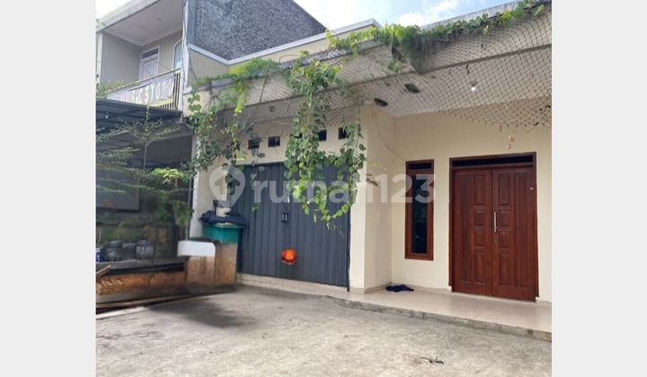 Strategic Shop House Near UPI Cibiru, 5 Minutes to Roundabout & GBLA