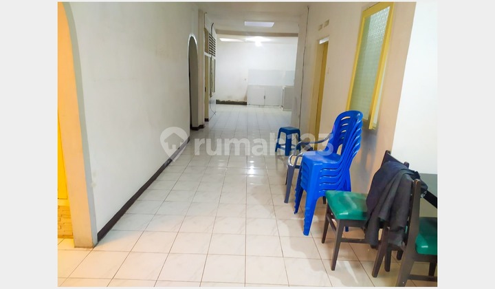 Rumah Strategis di Dewi Sartika Bandung, Akses Mudah, Siap Huni 2