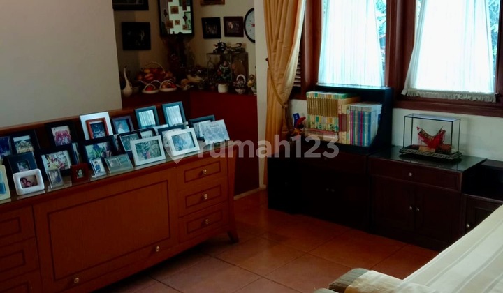 Dijual Rumah 2 Lantai Siap Huni Setra Duta Hegarmana, Bandung Dijual Rumah 2 Lantai Siap Huni Setra Duta Hegarmana, Bandung