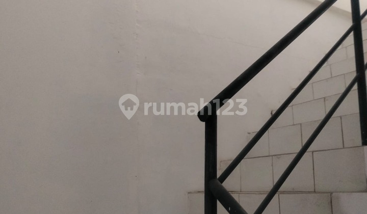 3-Storey Shop House Main Road Jalan Garuda 2