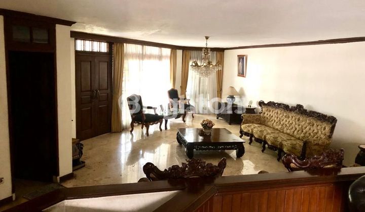 LUXURY HOUSE IN THE JL Sungai Sambas Raya AREA 2