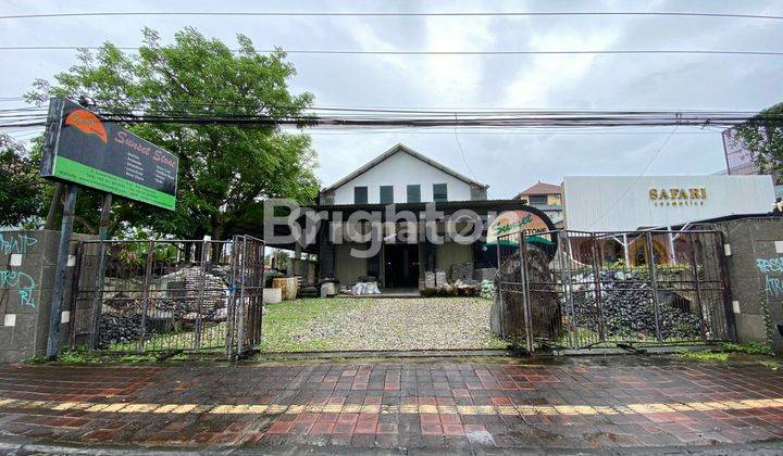 Spacious & Ready-to-Use Building on Sunset Road – Strategic Location for Warehouses, Showrooms, or Workshops 1